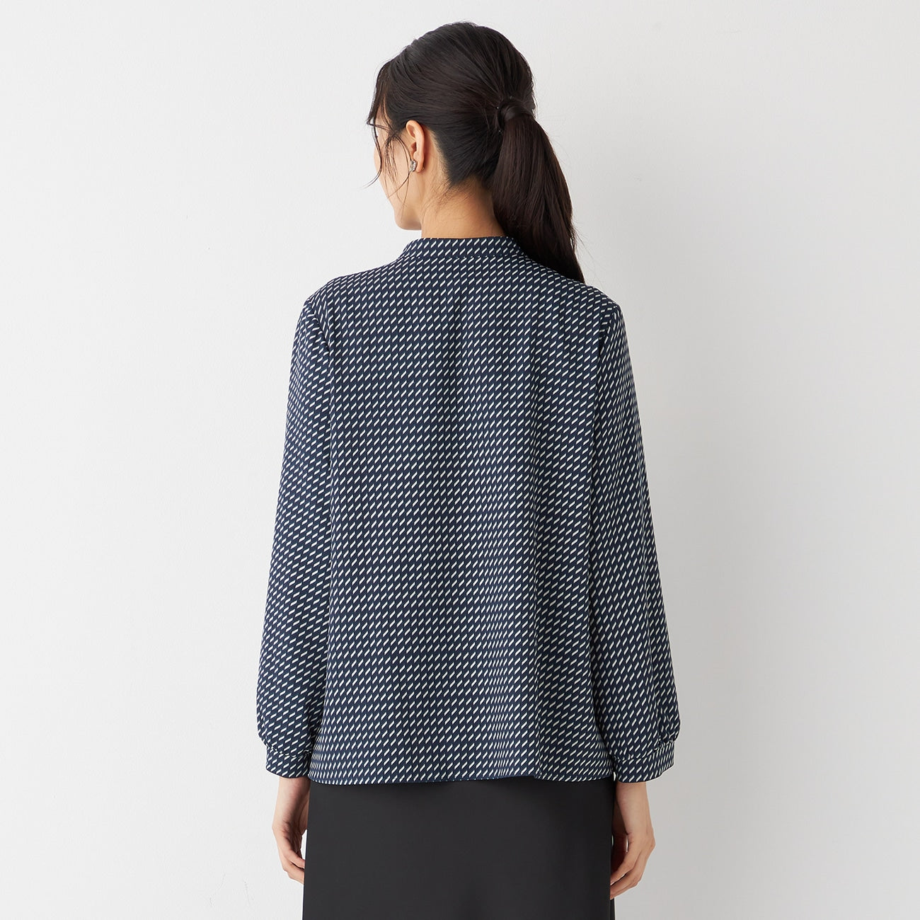 Printed Bow Tie Blouse_20