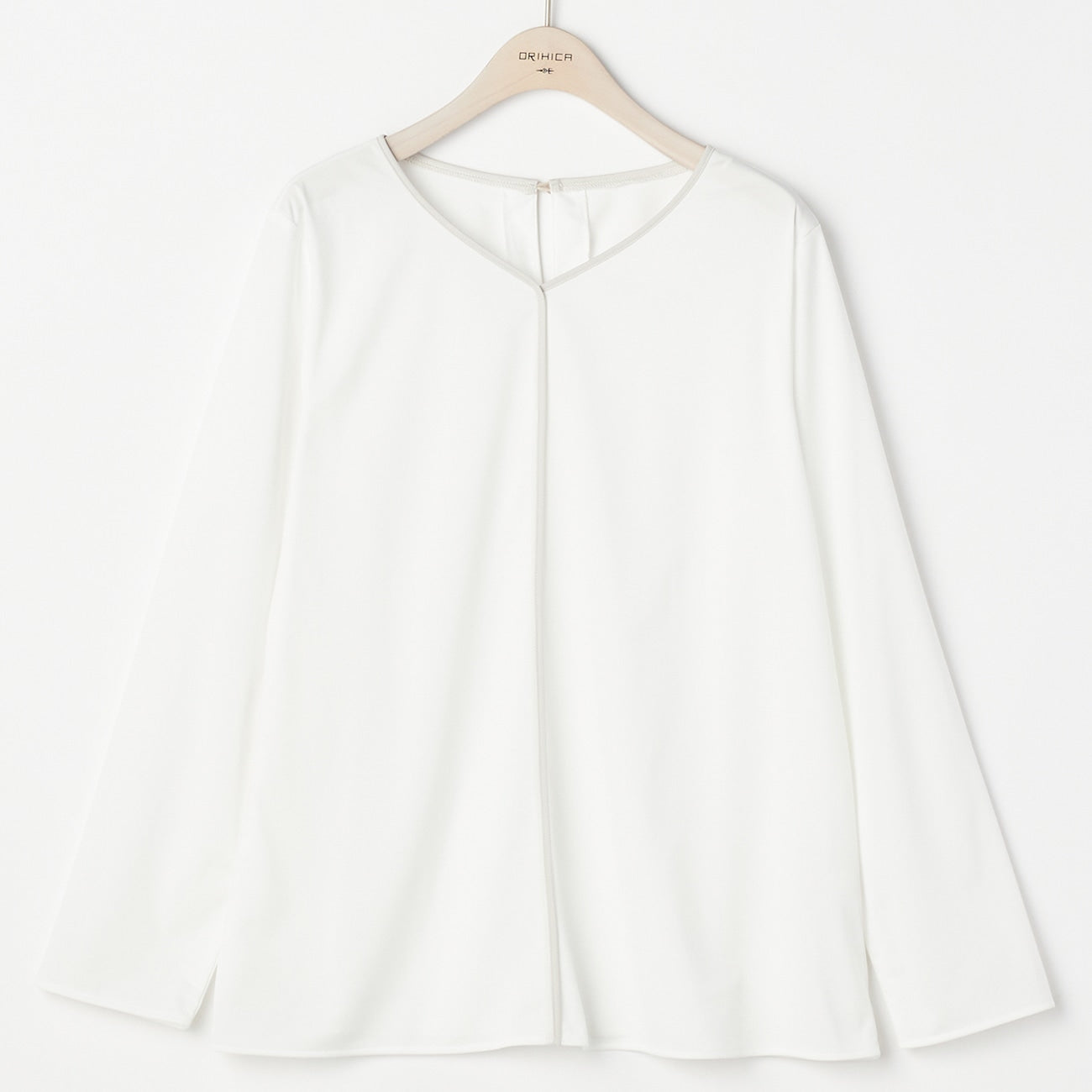 无熨烫色块 V 领上衣_32