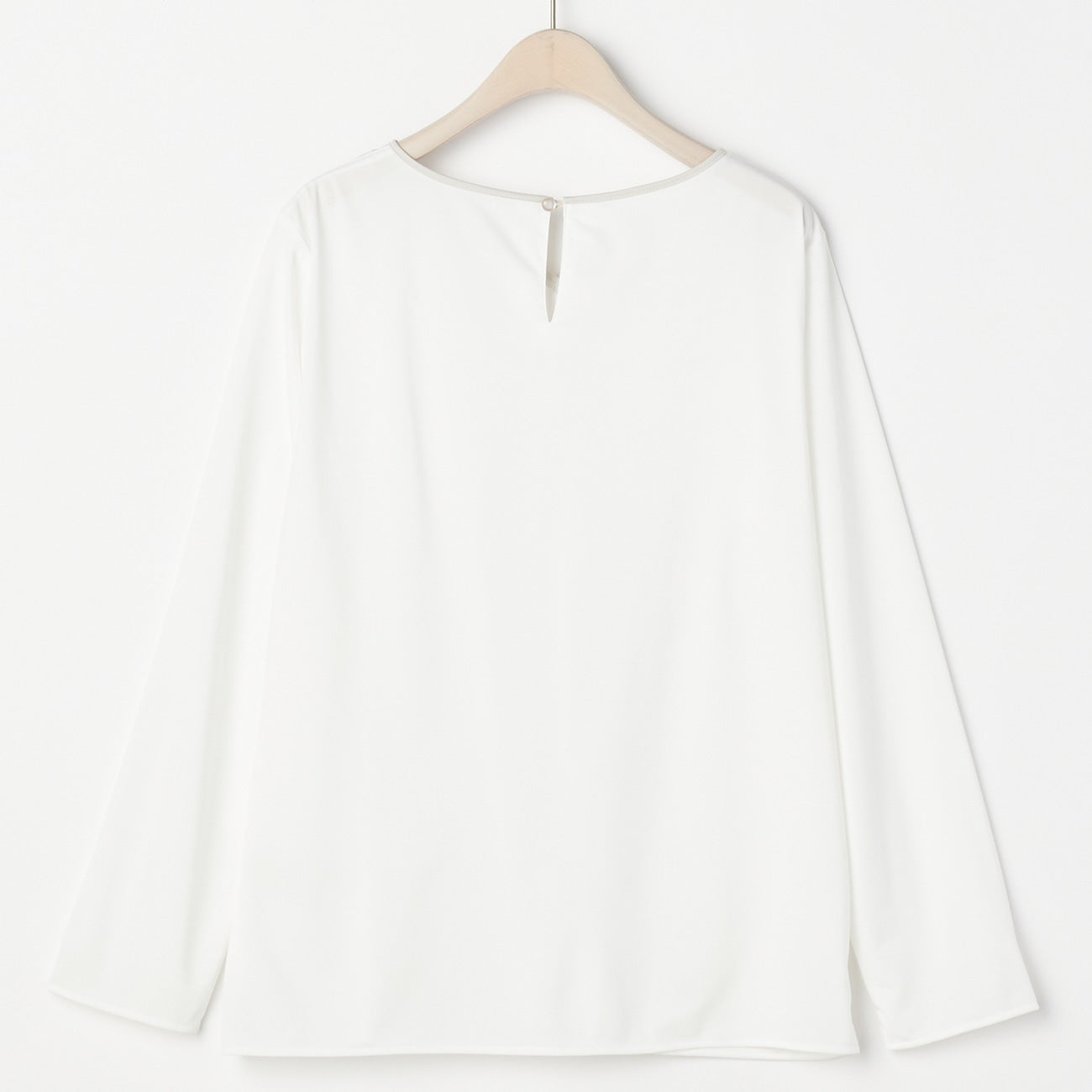 无熨烫色块 V 领上衣_33