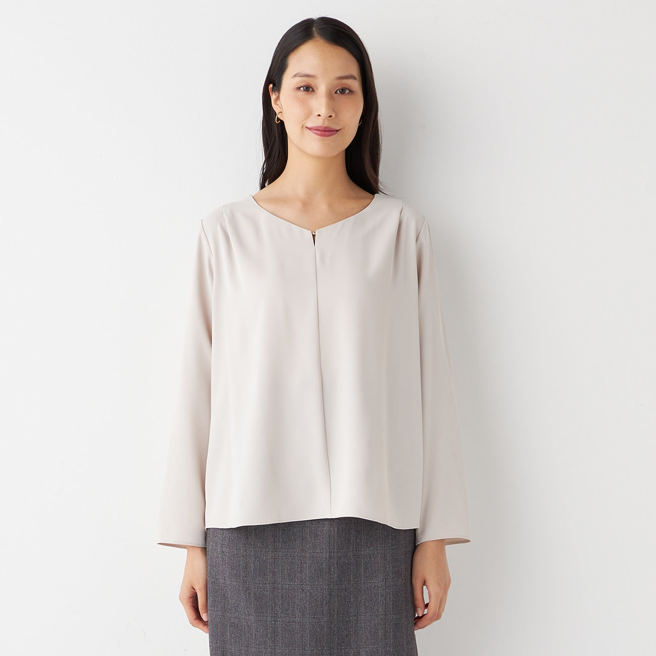 V-Neck Blouse_24