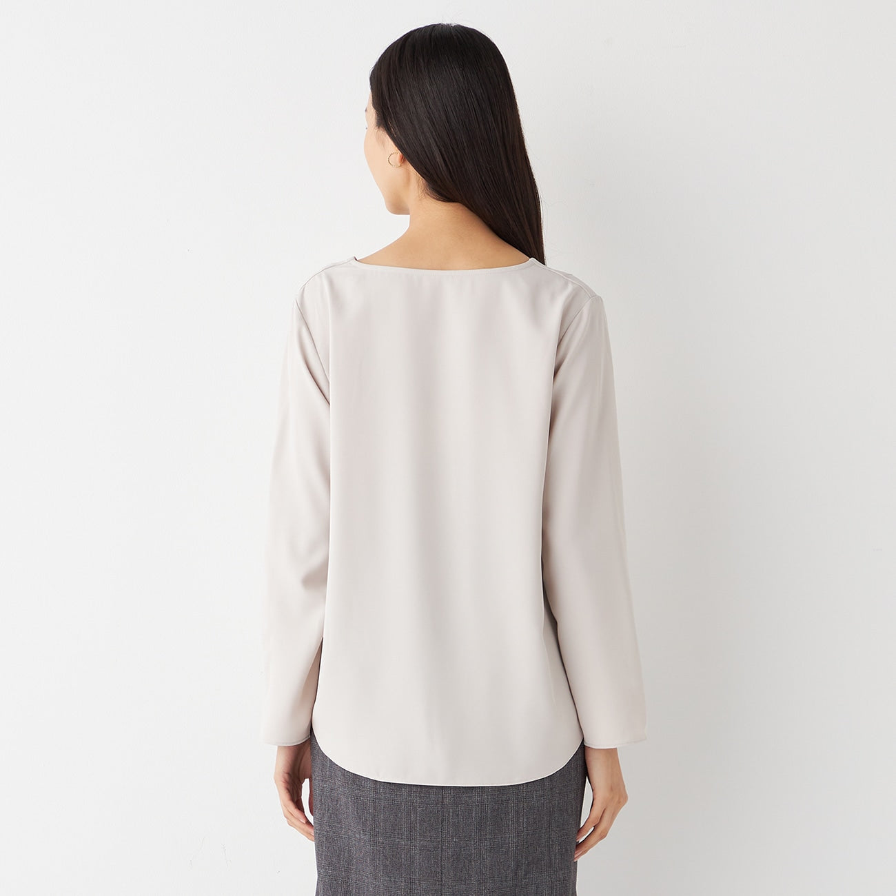 V-Neck Blouse_25