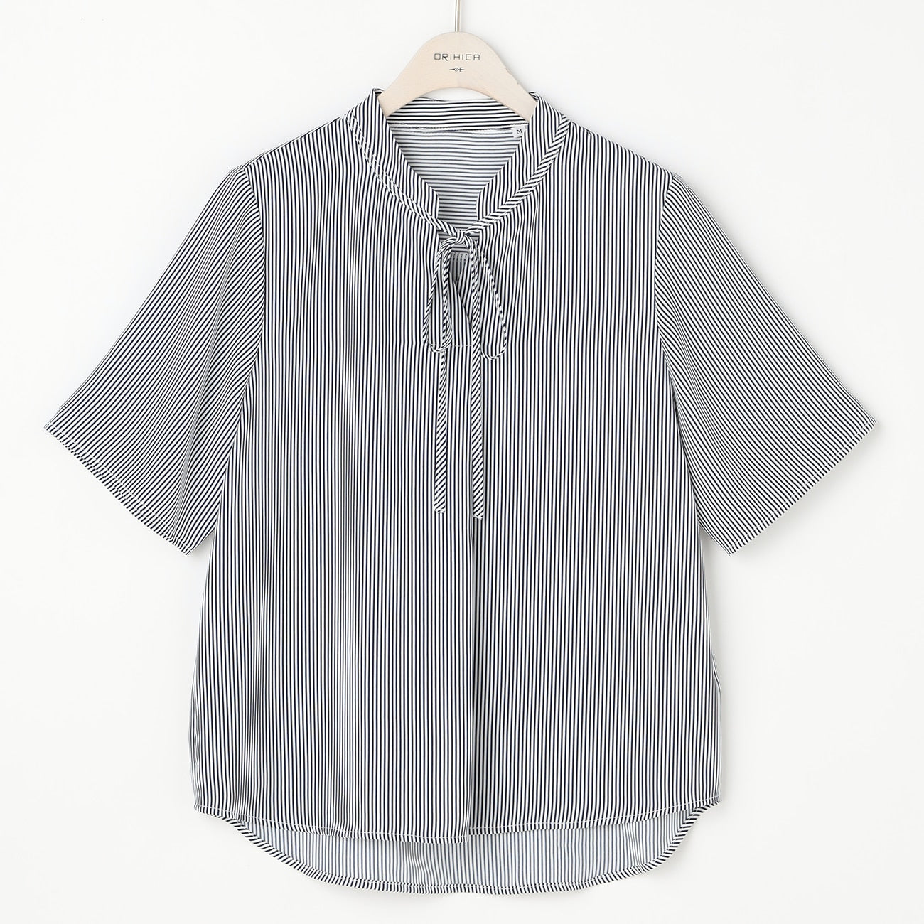 Stripe Blouse with Bow Tie - Navy_12