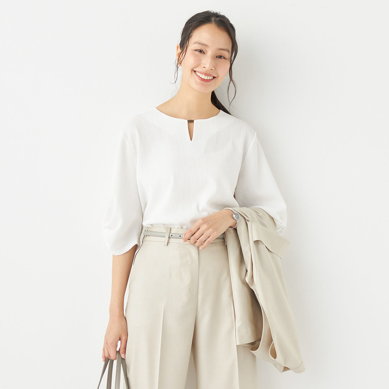 Textured Jacquard Blouse with Metal Accent_25