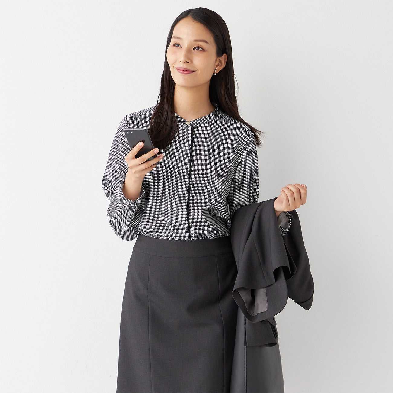 Houndstooth Stand Collar Blouse - White/Black_13