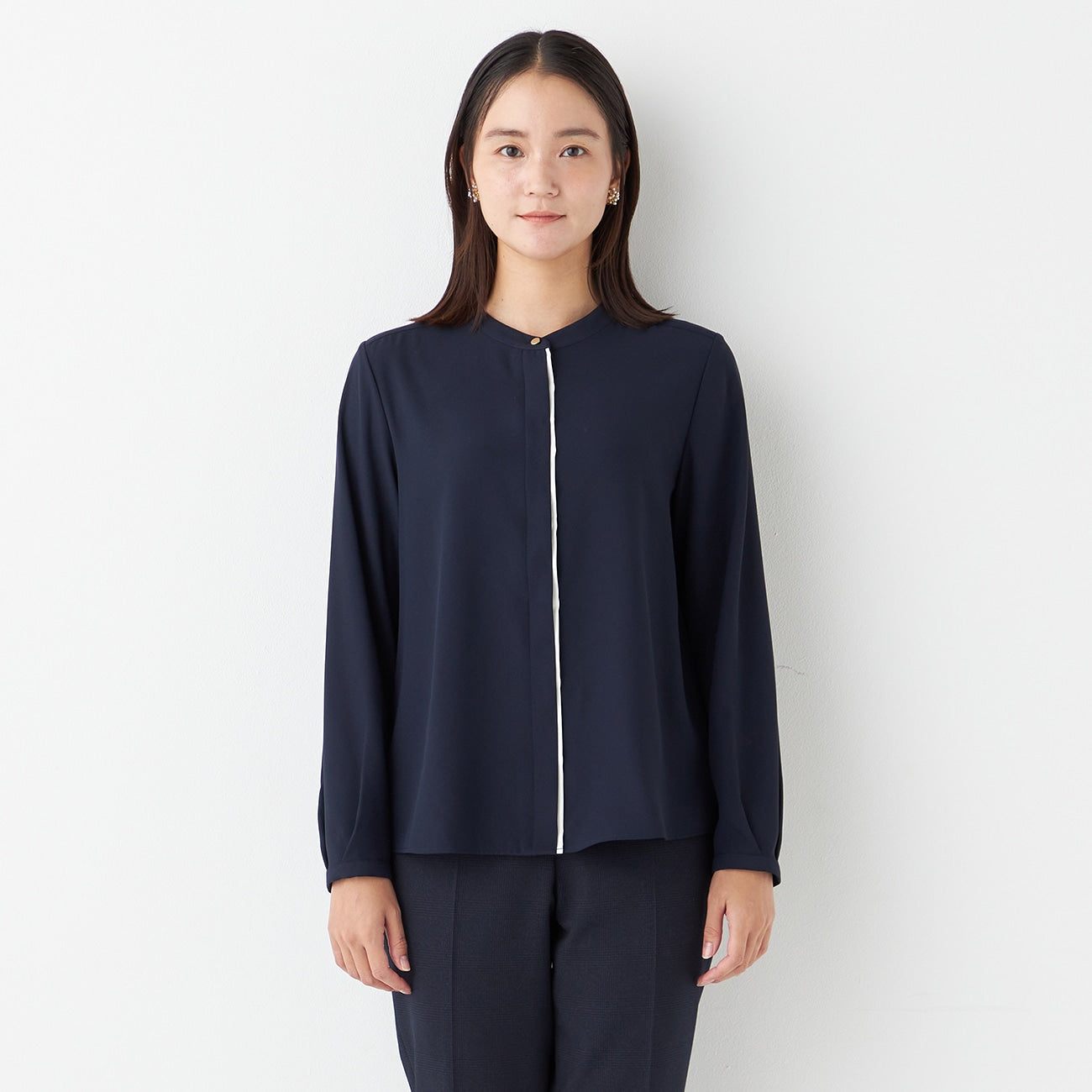 Two-Tone Stand-Collar Blouse_22