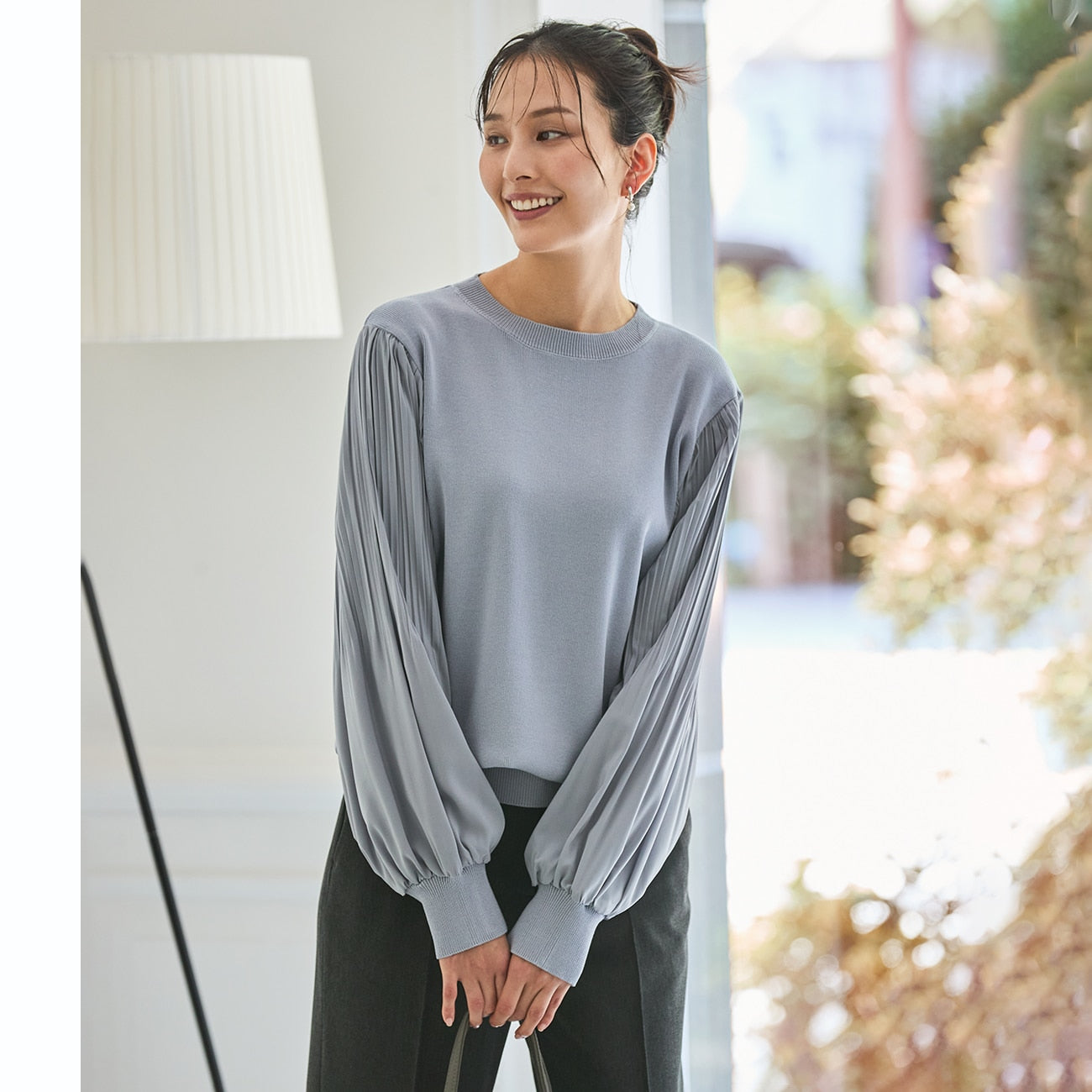 Tucked Sleeve Combo Sweater_23