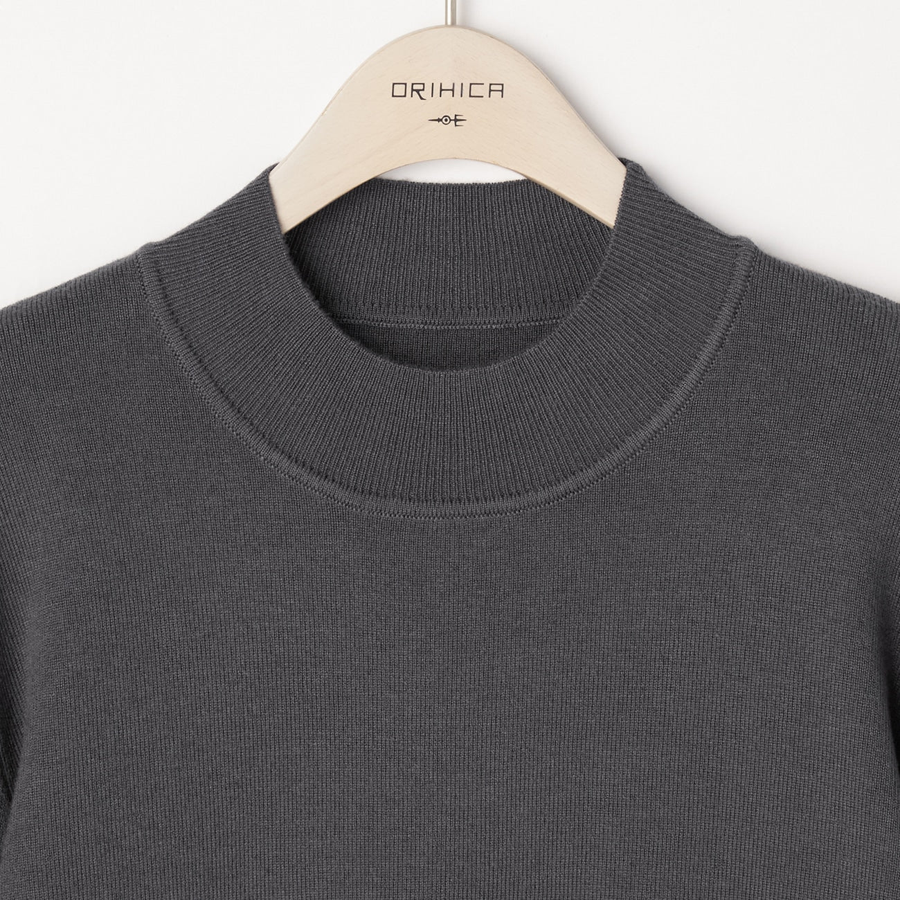 袖褶高领毛衣_30